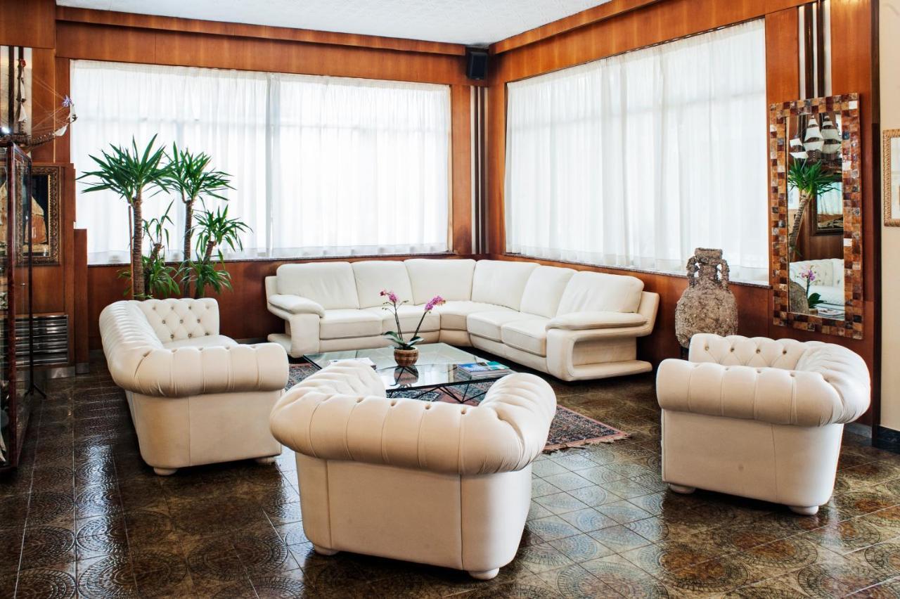 Hotel Welcome San Benedetto del Tronto Kültér fotó